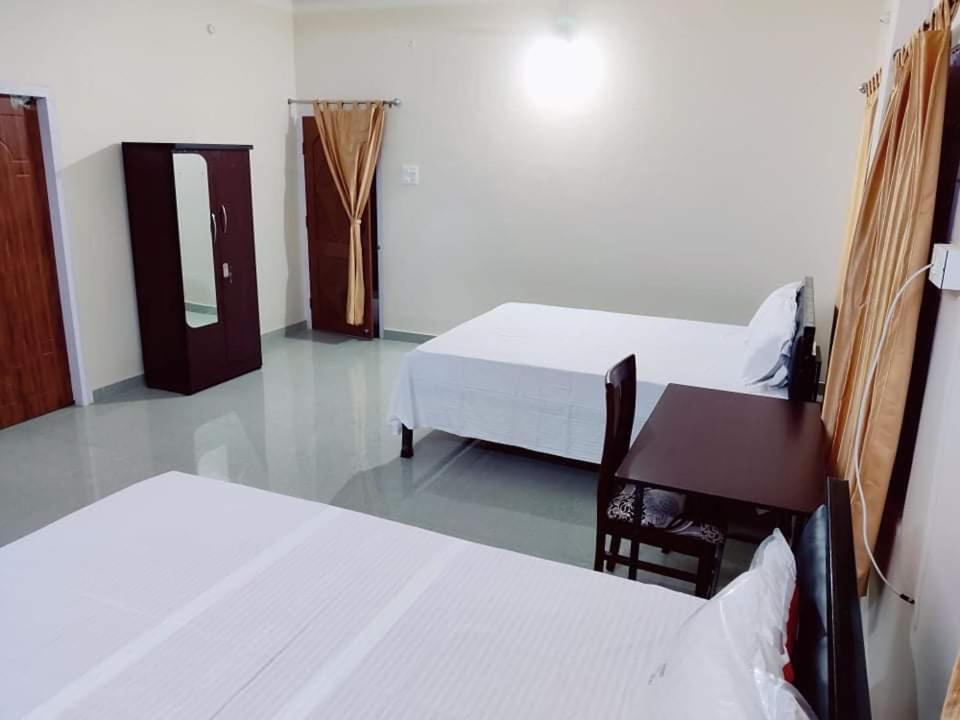 Nilachal Homes グワーハーティー エクステリア 写真