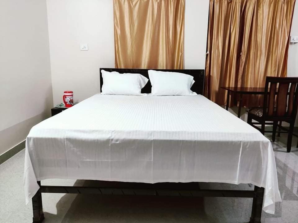 Nilachal Homes グワーハーティー エクステリア 写真