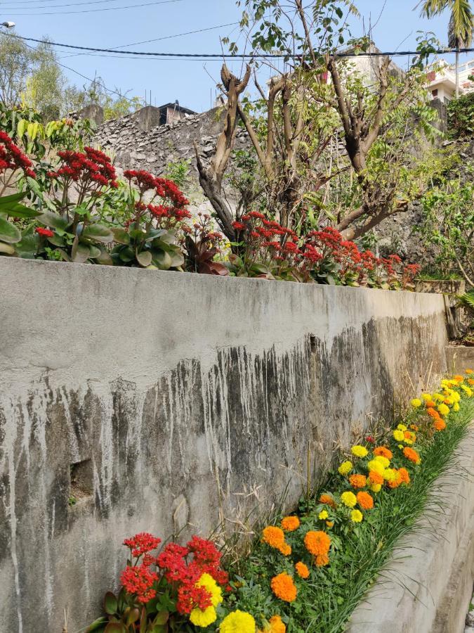 Nilachal Homes グワーハーティー エクステリア 写真