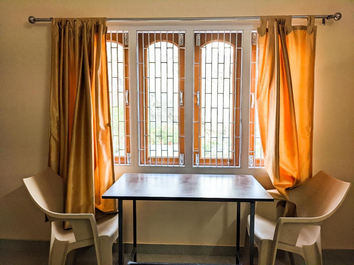 Nilachal Homes グワーハーティー エクステリア 写真